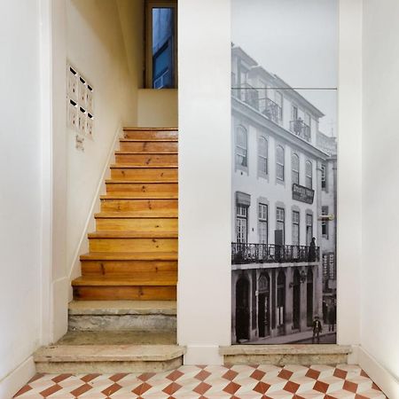 Update Urban Chic Flat In 19Th Century Building 2 Bedrooms & 2 Bathrooms & Ac Central Alfama District Lisboa Ngoại thất bức ảnh