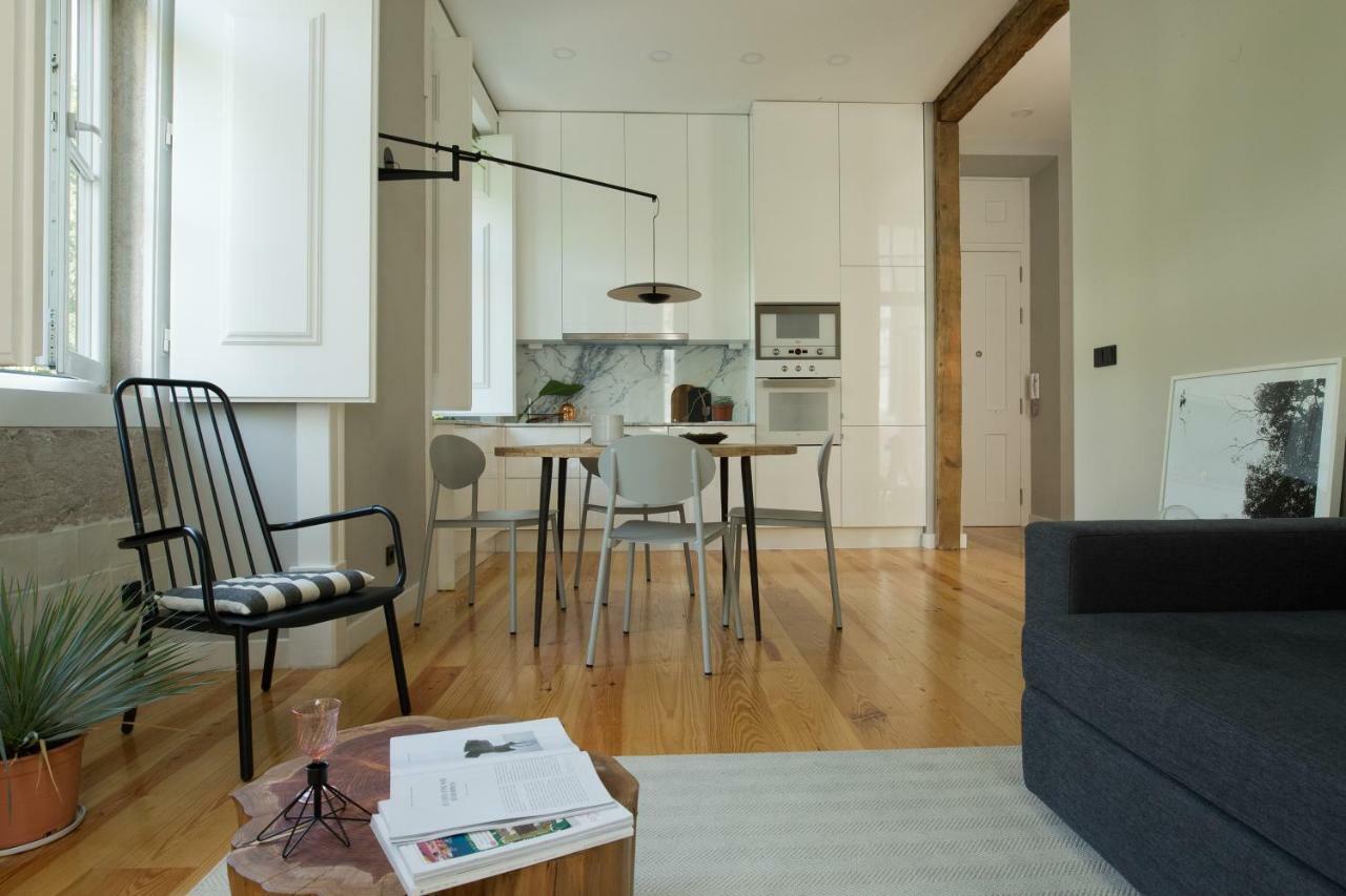 Update Urban Chic Flat In 19Th Century Building 2 Bedrooms & 2 Bathrooms & Ac Central Alfama District Lisboa Ngoại thất bức ảnh